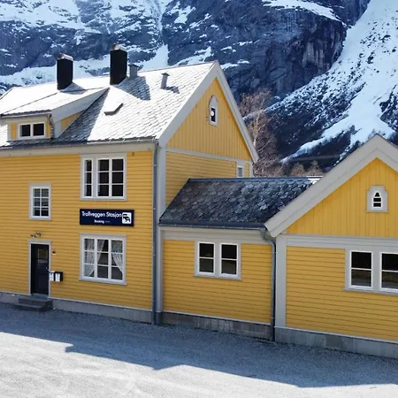 Trollveggen Stasjon Åndalsnes